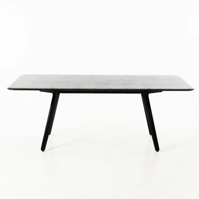 TOM DIXON. Matbord, "Slab", samtida, trä, mattsvart.