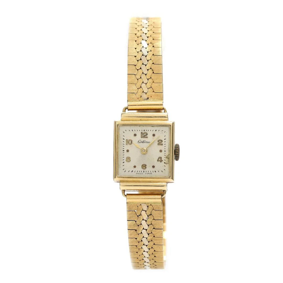 Wristwatch of 14k gold, ref. C086. Mechanical movement with manual winding. Bracelet of 18k gold and white gold. Circumference approximately 19.5 cm. Total weight app. 32 g. Ø 16 mm. — Clocks & watches/Wristwatches — Bruun Rasmussen
