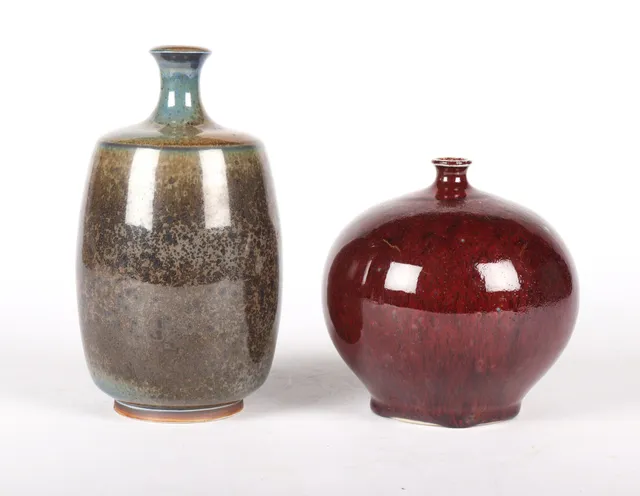 Sven Hofverberg. Two vases of glazed stoneware. (2)