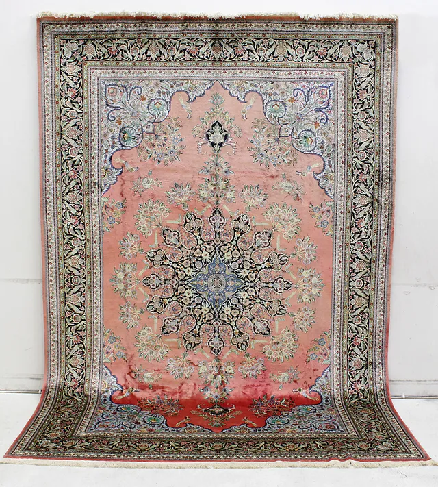 MATTA, Orientalisk, figural silkes Kashmir, 312 x 210 cm.