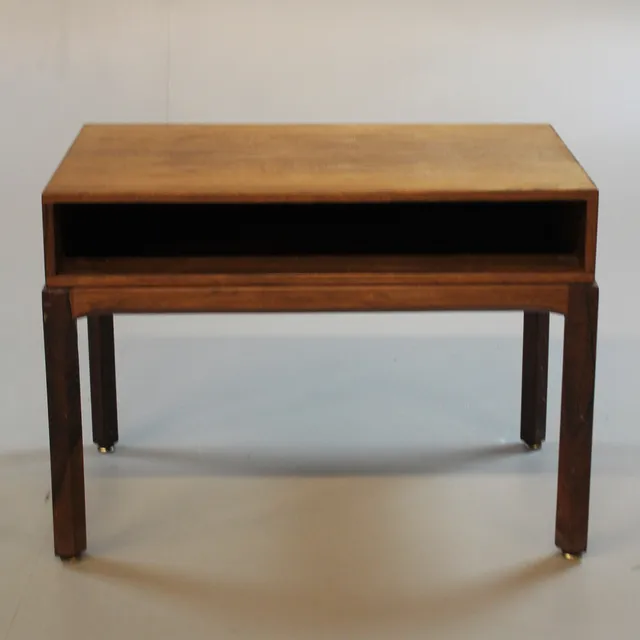 AKSEL KJERSGAARD. SIDOBORD, Odder, Danmark, 1960-tal.