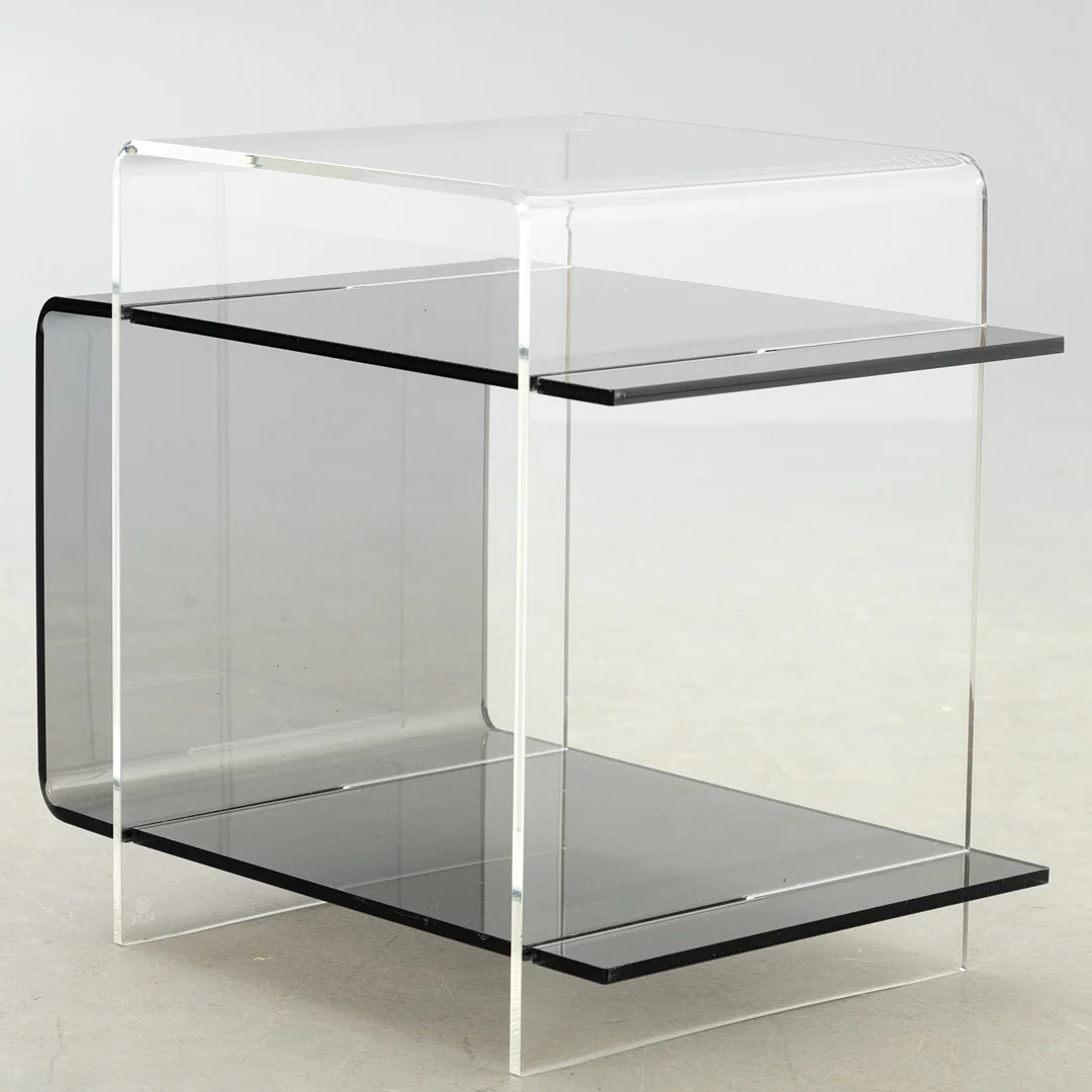 Acrylglas Beistelltisch, 1970er Jahre. — Tables — Stockholms Auktionsverk Hamburg