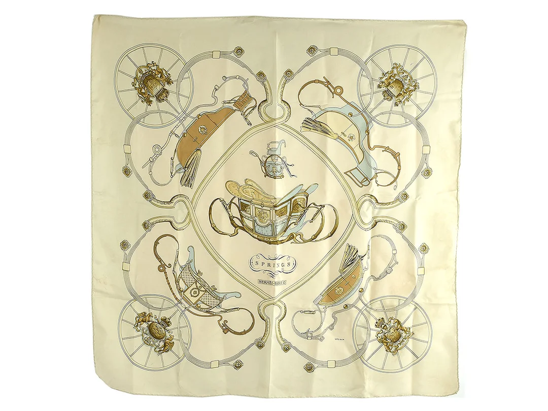 SCARF, HERMÈS, Springs, Philippe Ledoux 100% siden, 90x90cm, vit, ljusblå, fläckar. — Accessoarer/Scarves — Kaplans