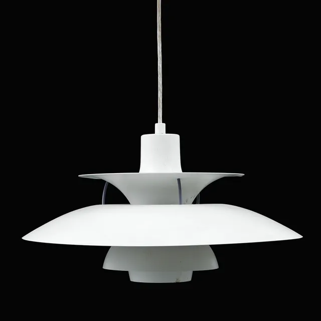 POUL HENNINGSEN. Taklampa , "PH-5" Louis Poulsen, Danmark.