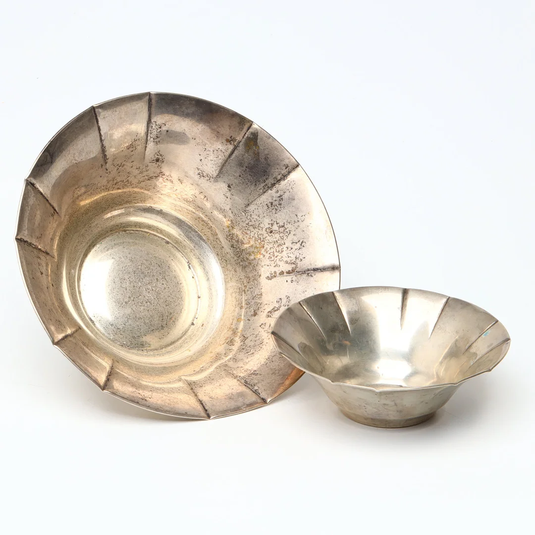 SKÅLAR, 2 st, silver, CG Hallberg, 1930-tal. — Silver — Auktionshuset Kolonn