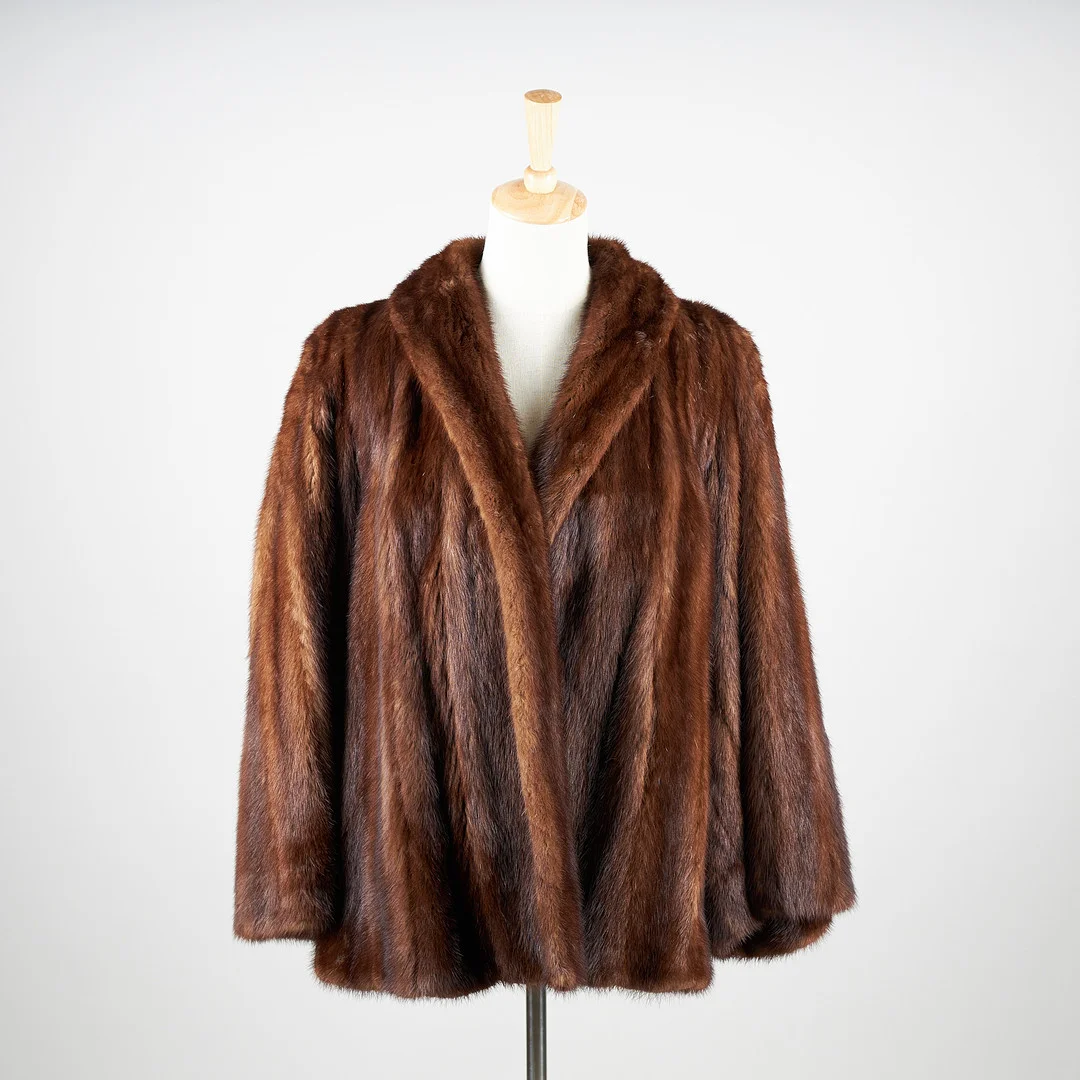 PÄLSKAPPA OCH PÄLSMÖSSA, mink. — Vintage & Designer Fashion — Stockholms Auktionsverk Helsinki