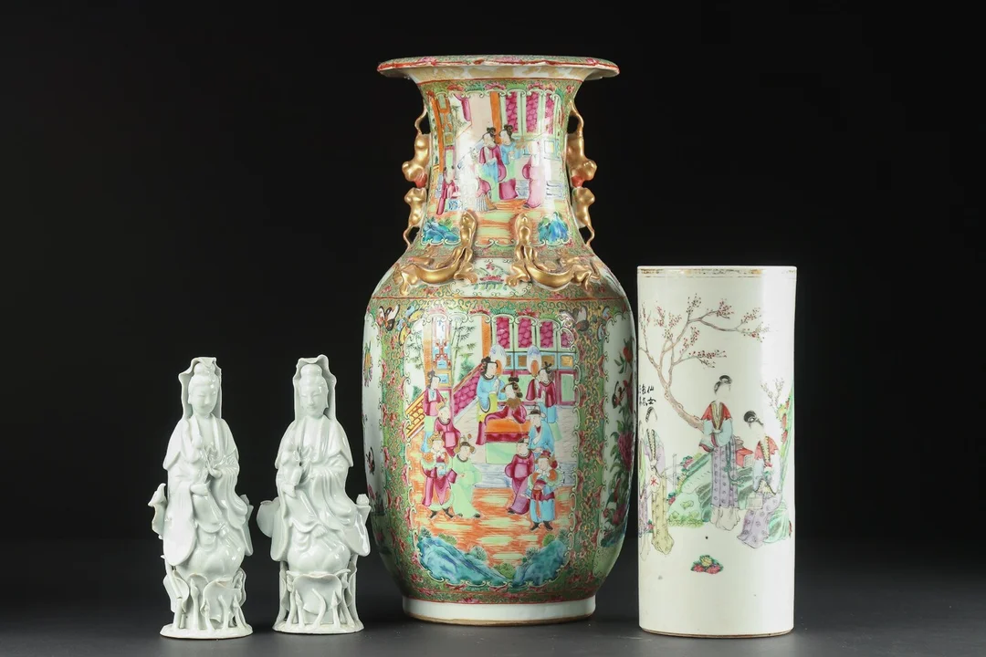 Kina. Samling porcelæn, 1800-tallet (4) — Hobby and collectibles/Asian art — Lauritz