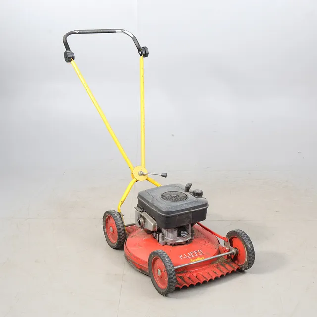 GRÄSKLIPPARE, "Klippo" briggs & Stratton, quantum 35.