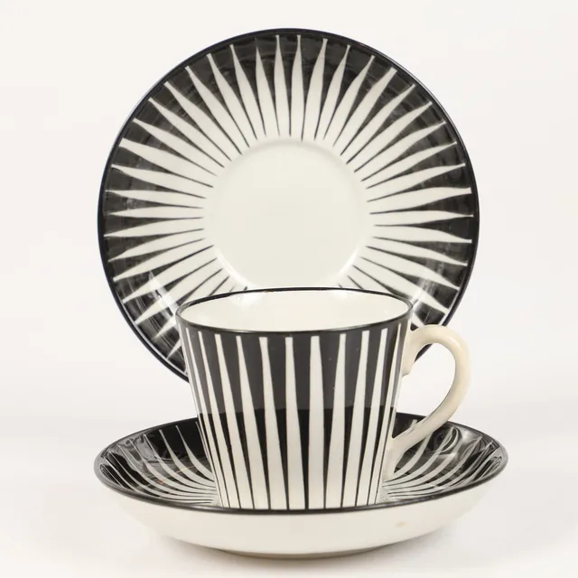 EUGEN TROST. Kaffekoppar med fat, 14 delar, "Zebra", Upsala-Ekeby/Gefle.
