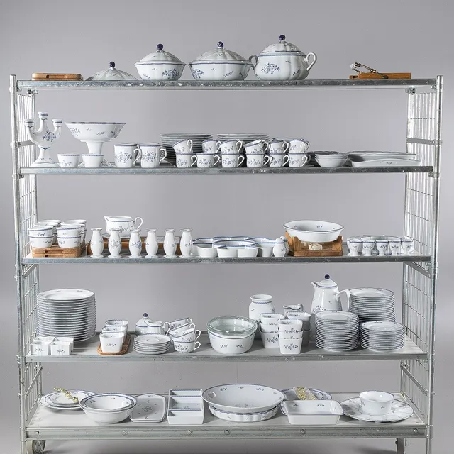 JACKIE LYND. MAT-/KAFFESERVIS, 213 delar, porslin, Classic, Fyrklövern.