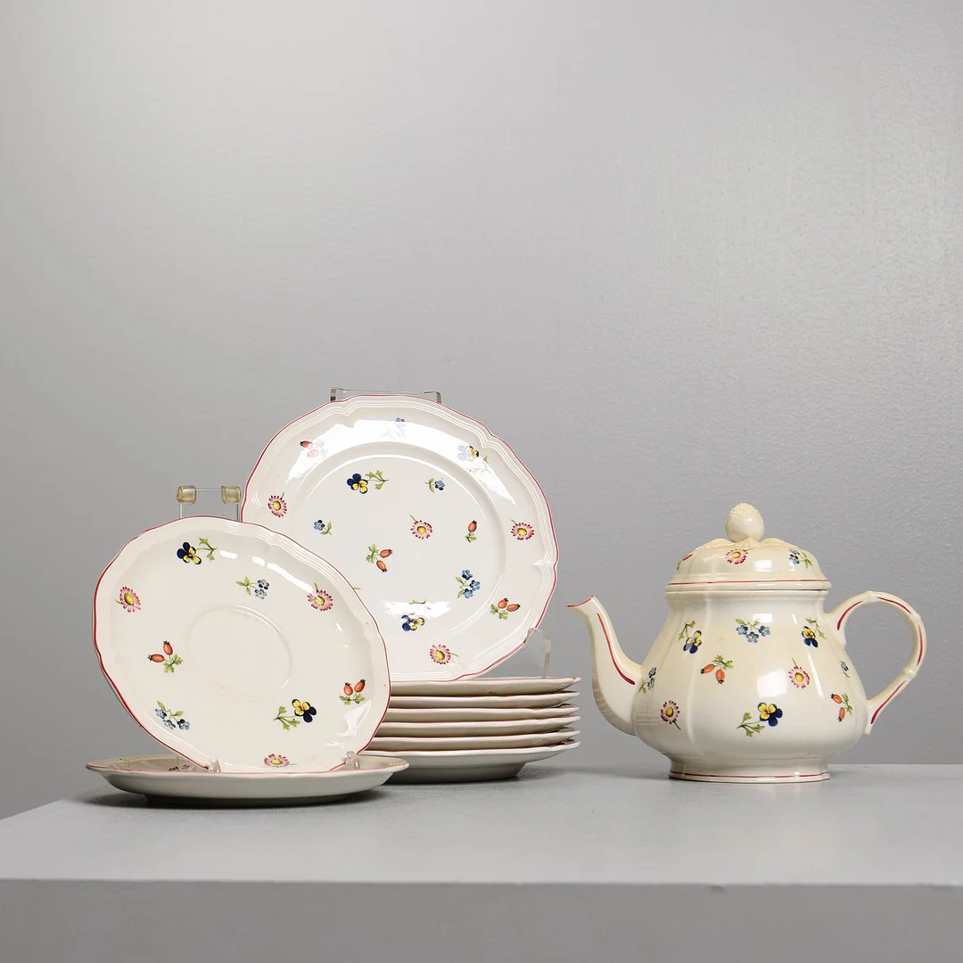 SERVISDELAR, 8 delar, "Petit Fleur", Villeroy & Boch. — European — Formstad Auktioner