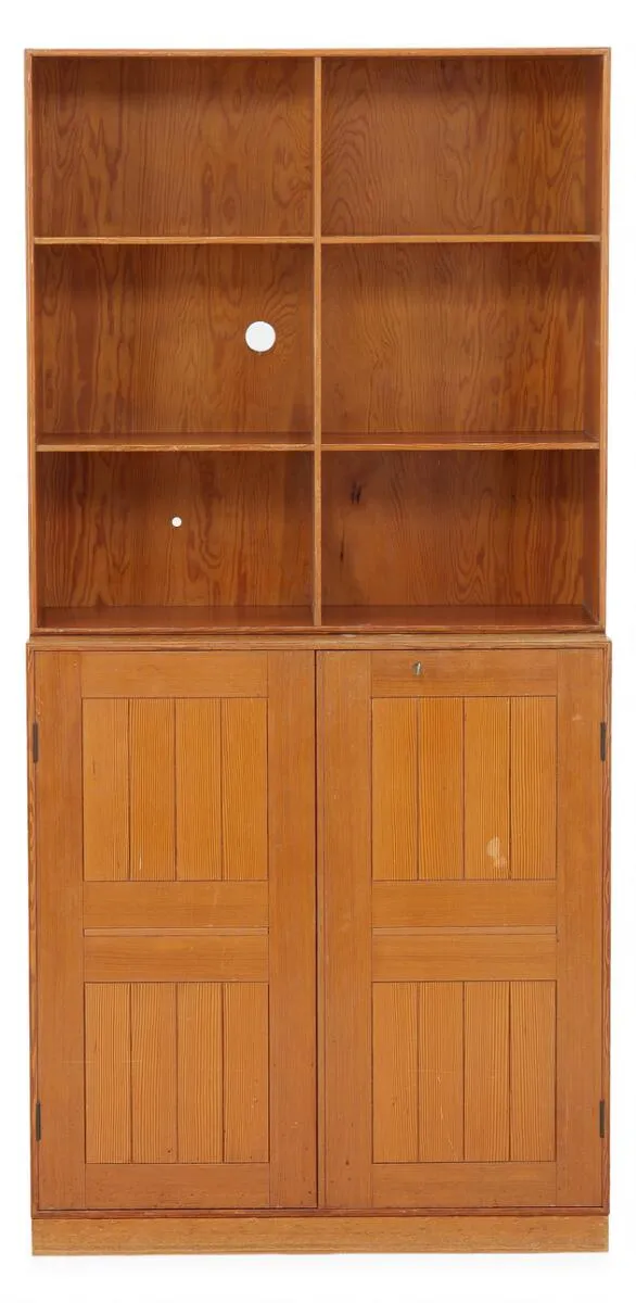 Cabinet with matching plinth and bookcase of solid Oregon pine. Cabinet with one large and two small drawers. Made by Rud. Rasmussen cabinetmakers. (3)