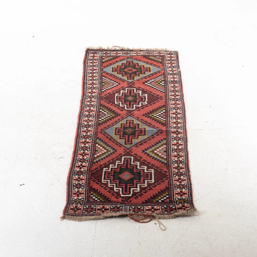 GALLERIMATTA, Handknuten Orient ca 205 x 65 cm. — Carpets — Handelslagret Auktionsservice