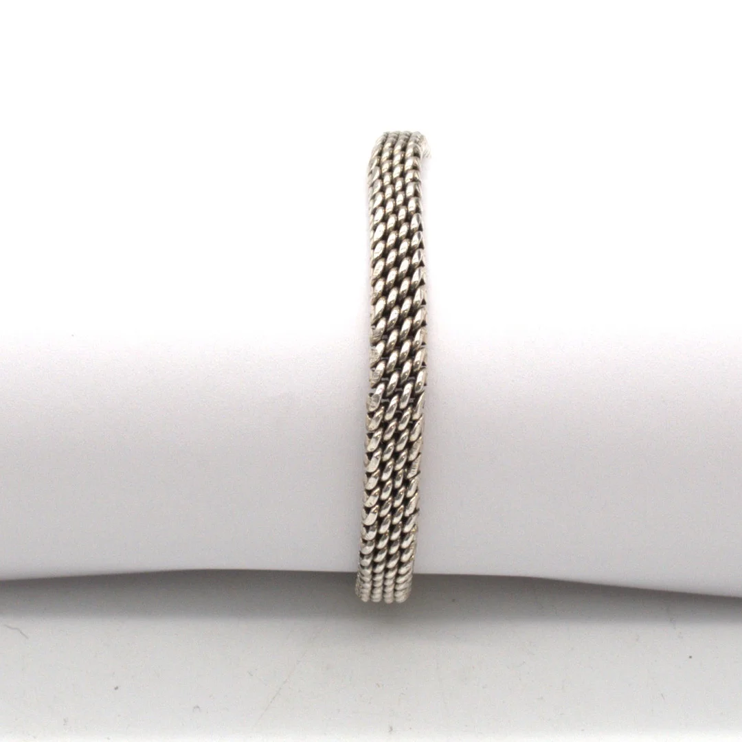 CHRISTIAN&IBANA. DESIGNERARMBAND; UNIKAT BEI HANDARBEIT; STERLING SILBER 925 PUNZE. — Bracelets — Kunst- und Auktionshaus Kleinhenz