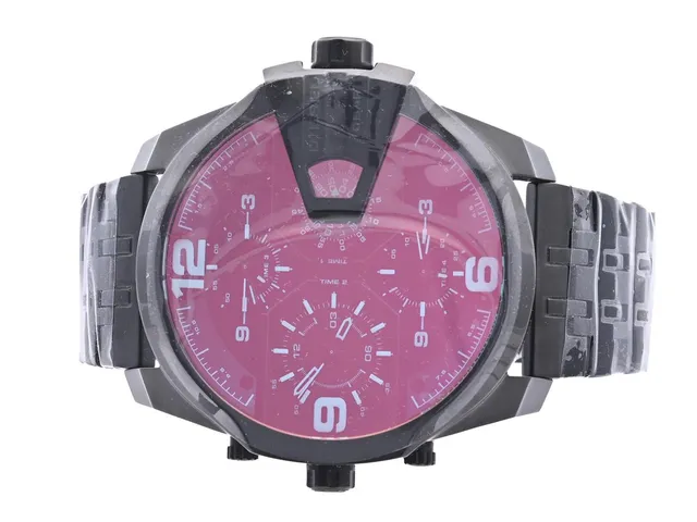 Diesel Uber Cheif, herrur, quartz, mineralglas, kronograf, stål, 55mm, modell: DZ-7373, boettnr: 116, i originalbox med manual, i nyskick med skyddsplast kvar