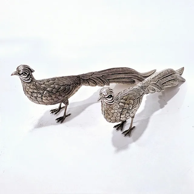 PAREJA DE FAISANES EN PLATA.