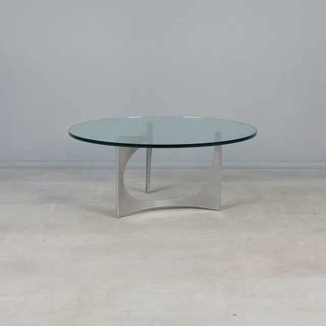 KNUT HESTERBERG. Ronald Schmitt. Couchtisch / Coffee Table, Aluminium, Glas, 1970er Jahre, Deutschland.