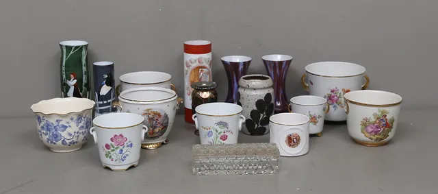 GLAS OCH KERAMIK.