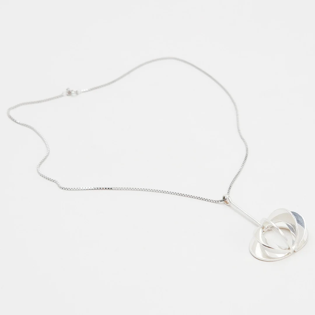 THERESIA HVORSLEV. Hänge, silver, Falköping 1968. — Necklace — Göteborgs Auktionsverk