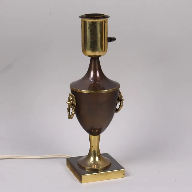 BORDSLAMPA, metall, modell nr 538, E. Hansson & Co AB, Malmö, 1900-talets mitt.