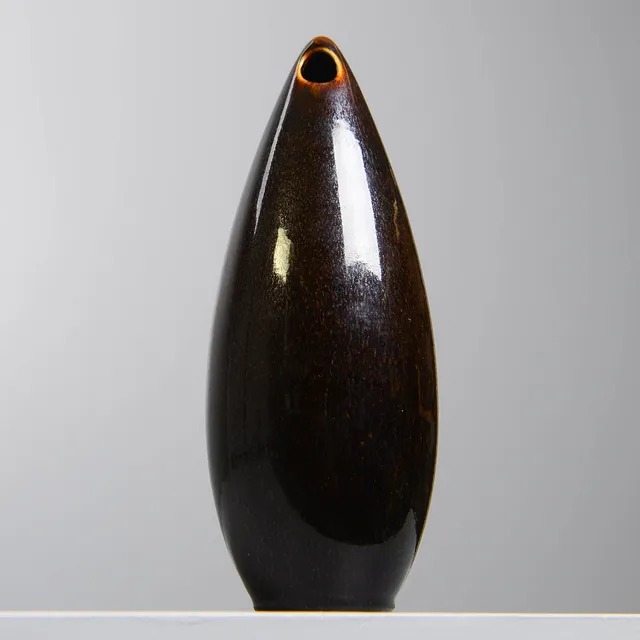 STIG LINDBERG. Vas, ur serien Gnurgla, Studiohanden, Gustavsberg, 1960.