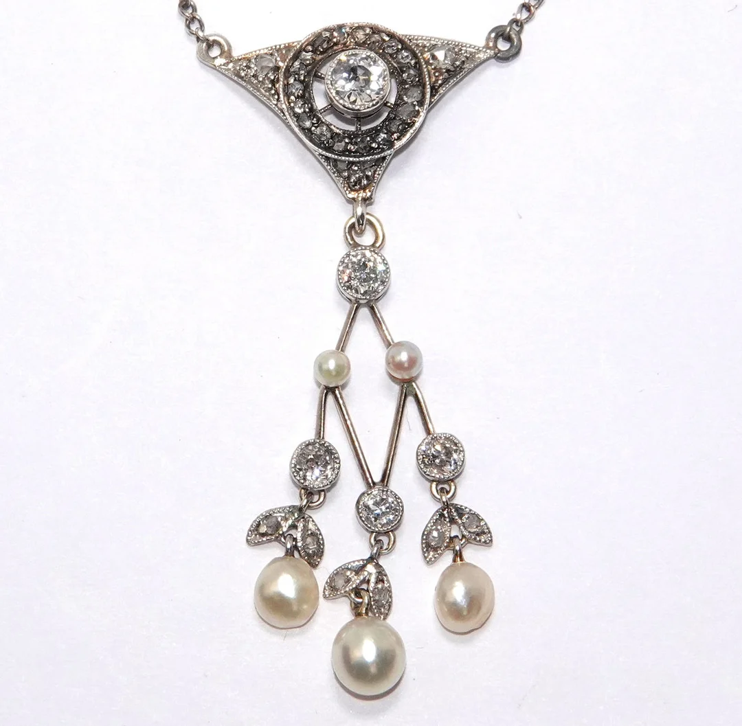 Collier/Lavalliere 750 Gold Art Deco Diamanten. — Necklace — Preziosi Auctions