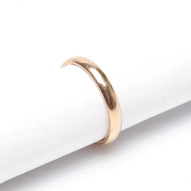 RING, 9K, Guld, vikt cirka 2 gram.
