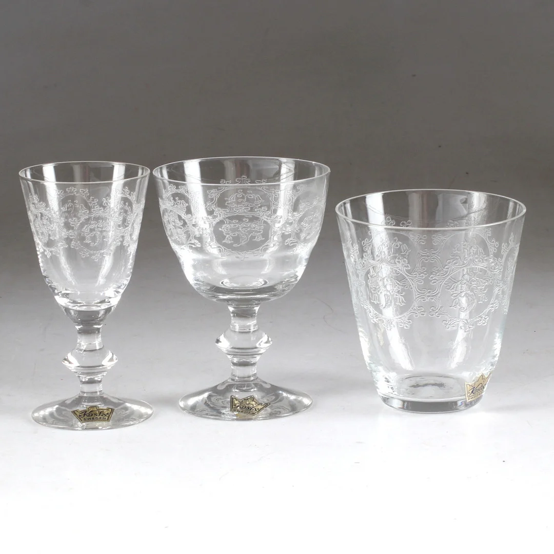 EDVIN OLLERS. Glasservisdelar, 27 delar, "Elon", Kosta. — Utility glass — Stadsauktion Sundsvall