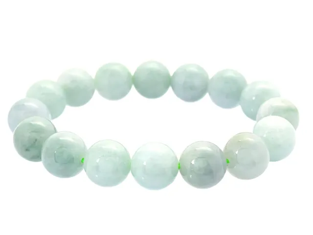 ARMBAND, kulor av jade, bredd på kulorna 12,5 mm, bredd ca 7,5 cm, elastiskt band, vikt ca 52,6 g.