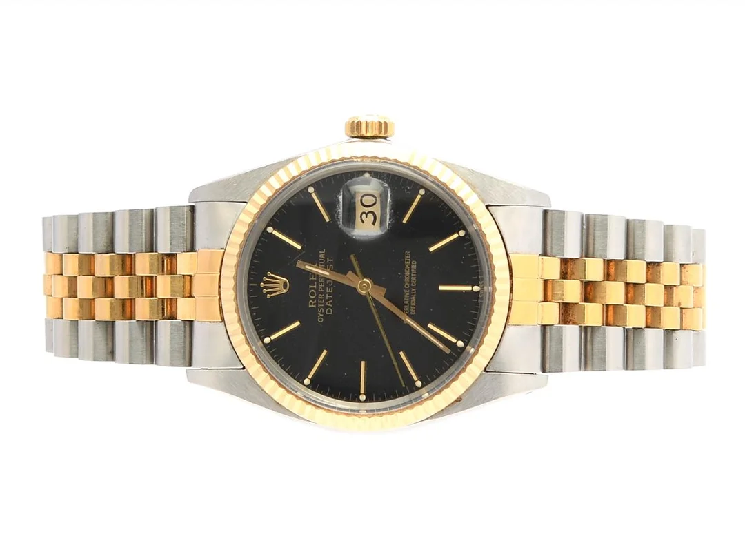ROLEX, Oyster Perpetual, Datejust (T Swiss T), Chronometer, Ref nr. 16013, Serie nr. 7309435, Cal 3035, Verk nr. 0714093, Boett nr. 16000, herrur, 36 mm, stål/guld, automatisk, plexiglas, datum, defekt (akut servicebehov), skadad boett (porer), Jubileelänk, viklås, Ref nr. 62523H-G11/455, ca 1982. — Klockor/Rolex — Kaplans