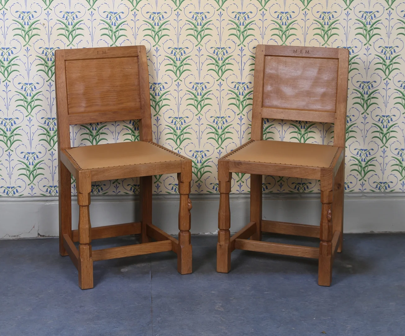 ROBERT "MOUSEMAN" THOMPSON A PAIR OF OAK CHAIRS (2). — Armchairs & Chairs — Bishop & Miller