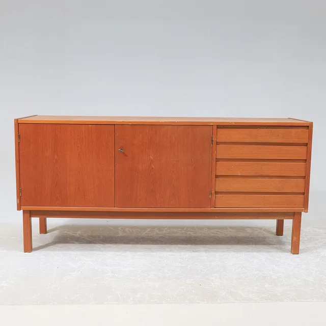 SIDEBOARD, teak, 1900-talets andra hälft.