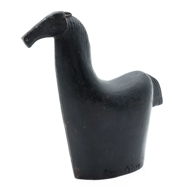 BJÖRN NYBERG. Skulptur, Häst, Gjutjärn, Signerad.