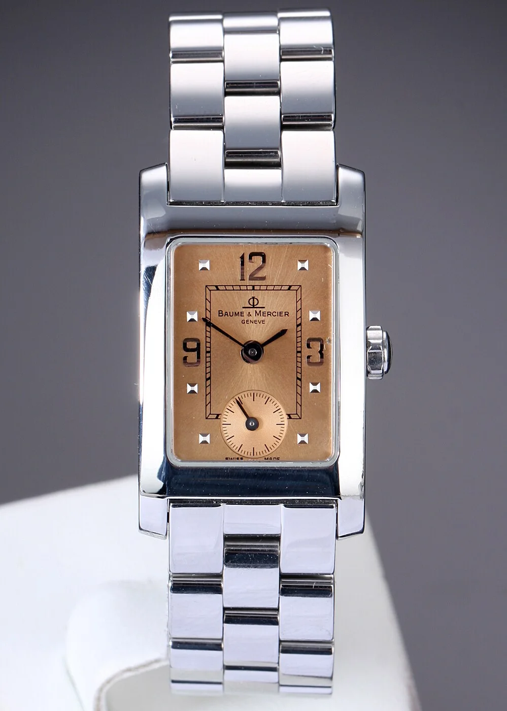 Baume & Mercier 'Hampton'. Dameur i stål med rosa skive, 2000'erne — Watches and clocks/Ladies watches — Lauritz