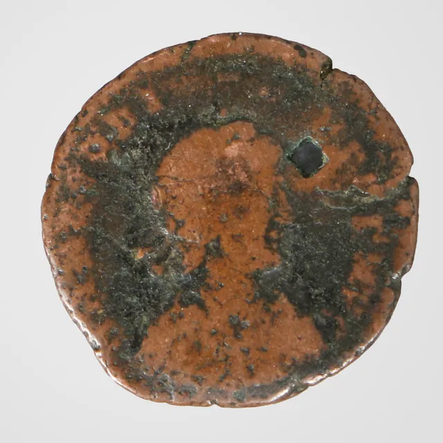 ROMAN EMPIRE – HONORIUS (393–423 AD) SMALL AE3 BRONZE COIN.