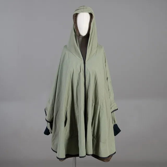 MARGARETA FORSLUND. Design, Simrishamn, damcape, stl L.