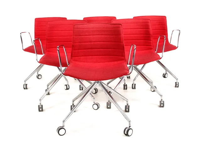 Lievore Altherr Molina for Arper. Six armchairs / conference chairs (6)