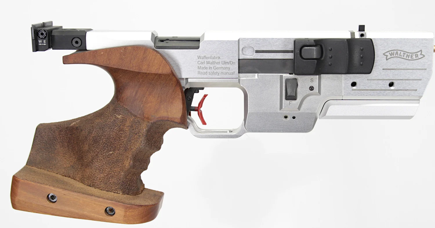 51. PISTOL, tysk, Halvautomatisk, fabrikat Walther, modell SSP E, kaliber .22LR, tillv.nr WSP07310. — Pistols — Walter Borg