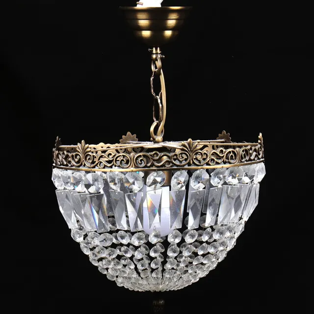 LJUSKRONA, gustaviansk stil, 1900-talets andra hälft, total höjd ca 46 cm.