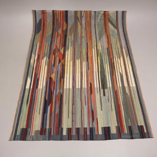 ANN-MARIE HOKE. Väggbonad, 271 x 198 cm, signerad och daterad 1958.