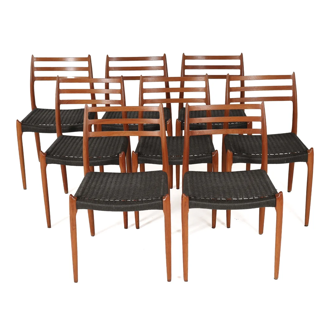 Niels O. Møller: Set of eight teak chairs, model 78 (8) — Furniture/Chairs — Lauritz