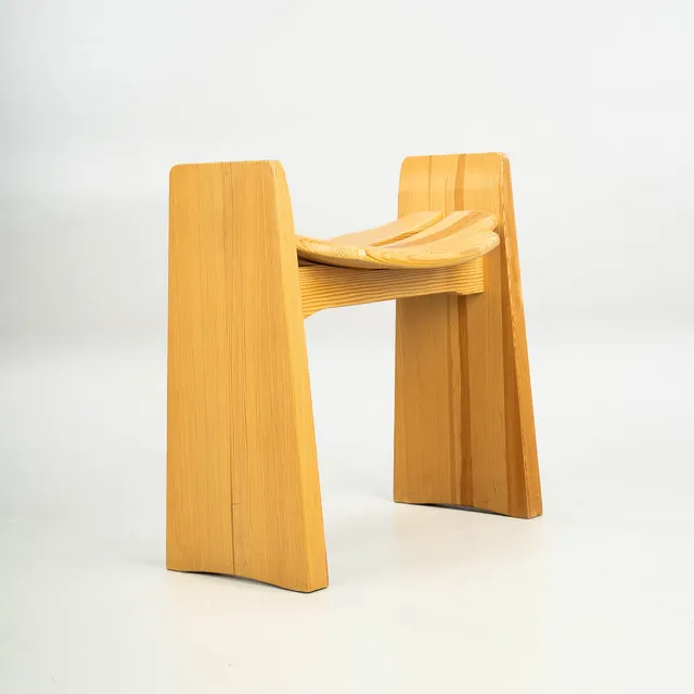 GILBERT MARKLUND. Pall, "Jonte", Furu. Furusnickarn AB, 1970-tal.