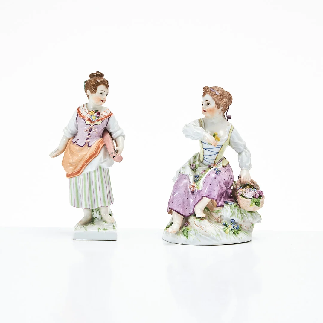 FIGURINER, 2 st., porslin, märkta Berlin, 1800-tal. — European — Stockholms Auktionsverk Magasin 5