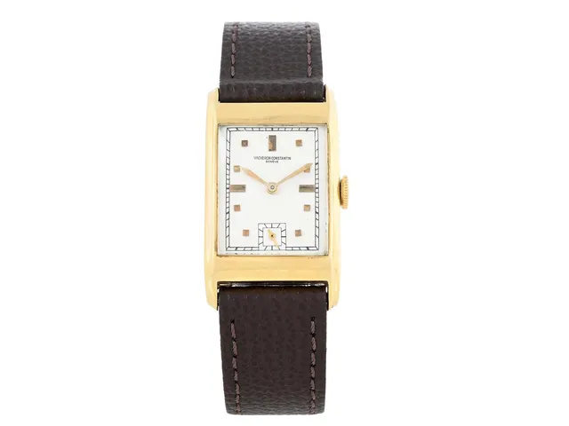 VACHERON & CONSTANTIN, Genève, Serie nr. 420299, Boett nr. 261614, herrur, 22 x 30 (38) mm, 18K guld, manuell, plexiglas, liten sekundvisare, renoverad urtavla, defekt (balansaxel av), läderband, ca 1935.