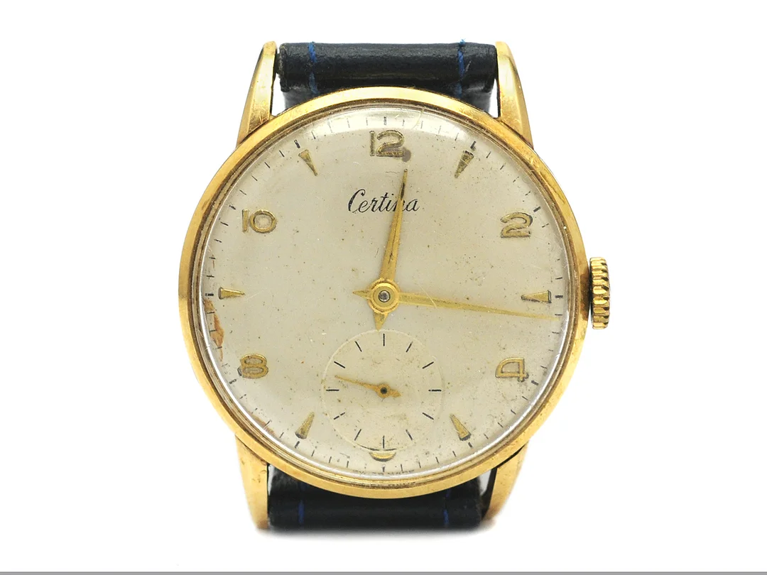 CERTINA, herrur, 33 mm, Cal 321, Ref nr. 8694 15, Boett nr. 48793, doublé, manuell, plexiglas, liten sekundvisare, skadad urtavla, skadad boett, läderband, ca 1950. — Klockor/Certina — Kaplans