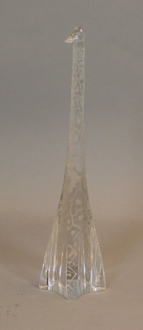 VICKE LINDSTRAND. Glasskulptur. Giraff. Märkt Kosta 95729. Signerad Lindstrand. — Other — Garpenhus Auktioner