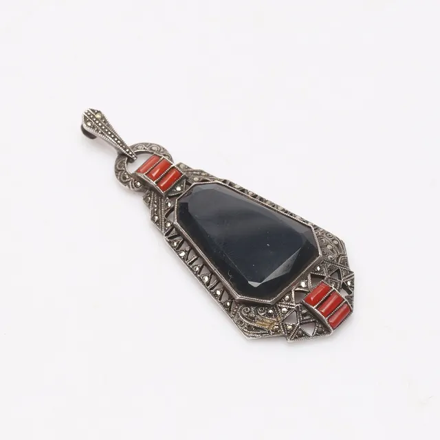 HÄNGE, silver, art deco, bl.a. med markasiter samt agat.