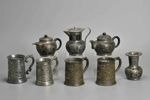 FOUR CHINESE GLASS & PEWTER MOUNTED DRAGON MUGS BY LONKEE SWATOW AND OTHER PEWTER MOUNTED WARES, 20TH CENTURY, VARIOUS IMPRESSED MARKS.