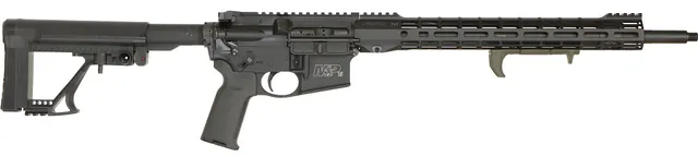 KULGEVÄR MED EN VÄXELSATS., fabrikat Smith & Wesson, modell M&P-15, kaliber .223 Rem, tillv.nr TK78668, se-nr SE3230385.