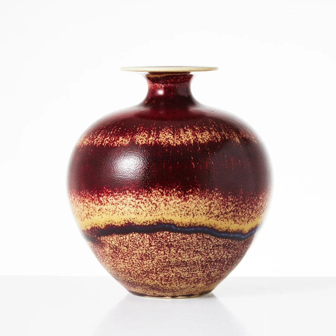 SVEN WEJSFELT. (1930-2009) Vas, Gustavsberg Studio, unikat, stengods, oxblodsglasyr, signerad. — European — Stockholms Auktionsverk Fine Art